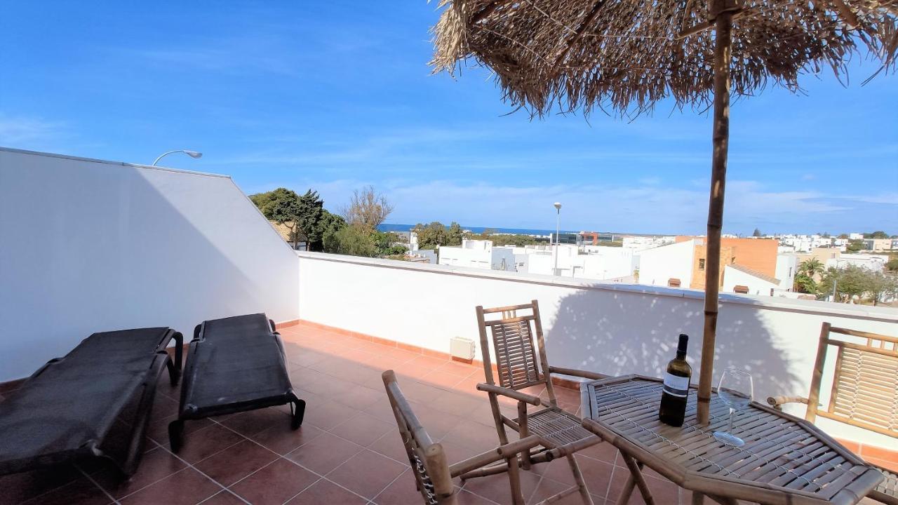 Apartamentos Mas Conil Conil De La Frontera Exteriör bild