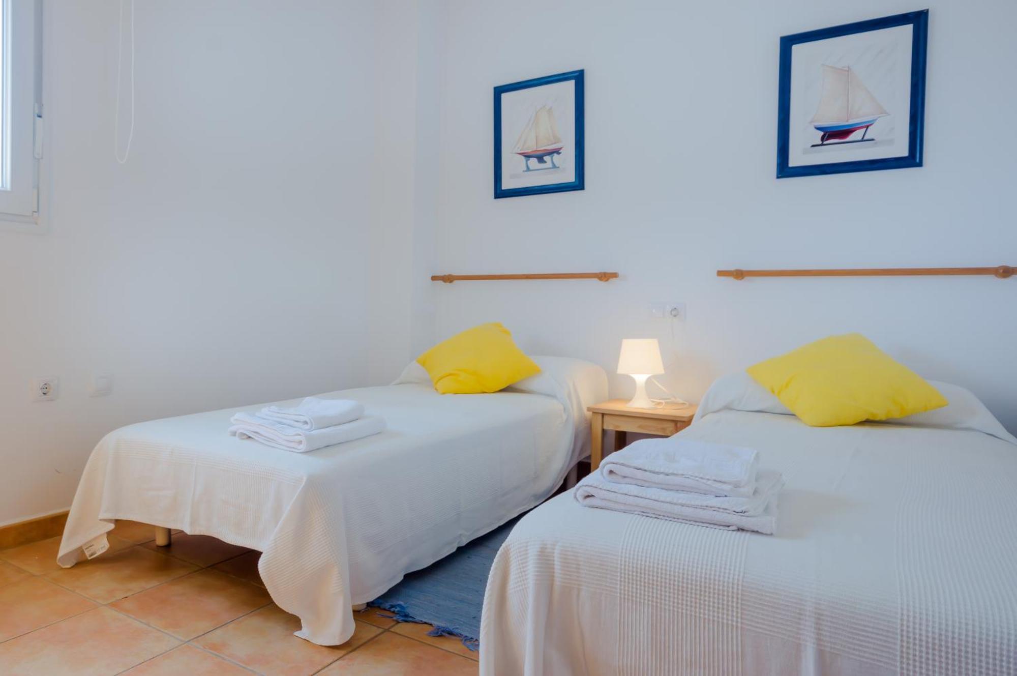Apartamentos Mas Conil Conil De La Frontera Rum bild