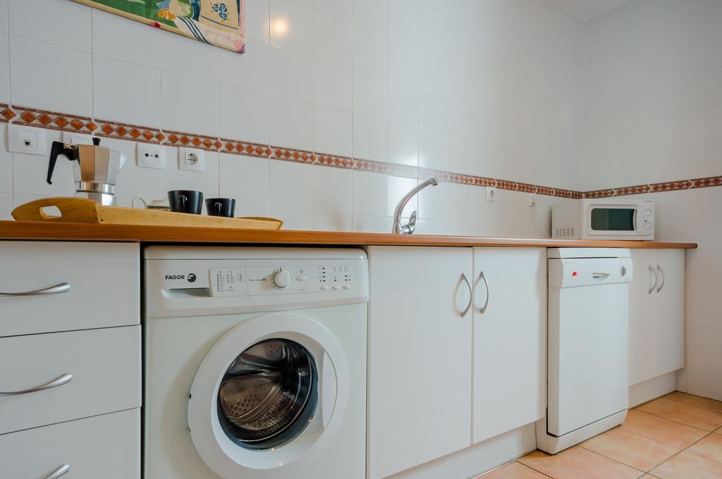 Apartamentos Mas Conil Conil De La Frontera Rum bild